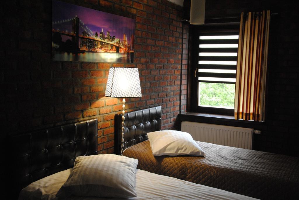 Amadeus Hotel Zielona Gora Chambre photo