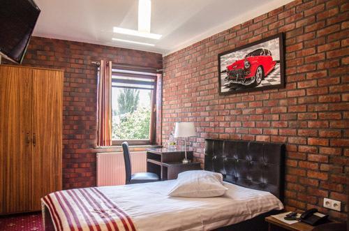Amadeus Hotel Zielona Gora Extérieur photo