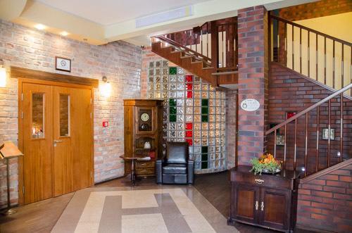 Amadeus Hotel Zielona Gora Extérieur photo